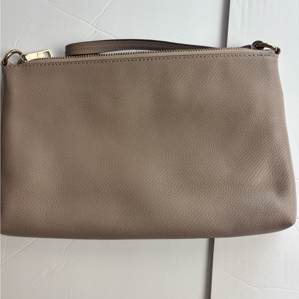 Coach Tan Leather Wristlet Clutch with Gold Hardware - Picture 9 of 9